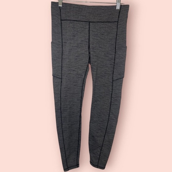 Lululemon Speed Up  Tight 28” Full On Luxtreme, Size 10 - Picture 5 of 9